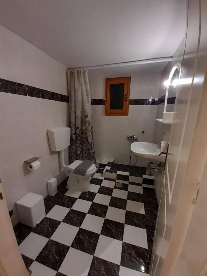 Keramidaki Mini Suites 4 Kalavryta Exteriör bild